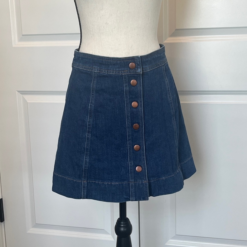 Madewell Denim Button-Up Mini Skirt sz 6